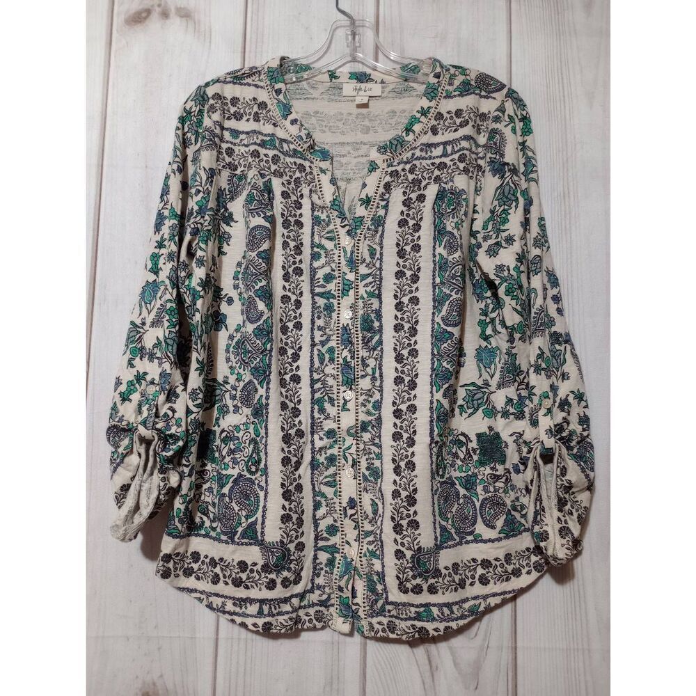 Style and Co Shirt Ladies Medium Green Black V Neck